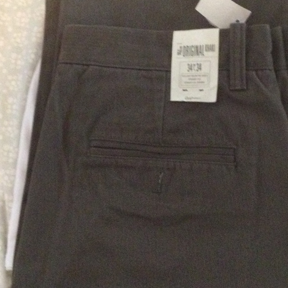 Men’s khaki